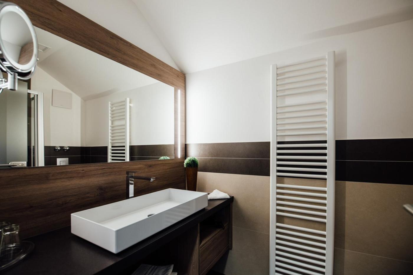 אוברהאוזן Hotel Schmachtendorf מראה חיצוני תמונה